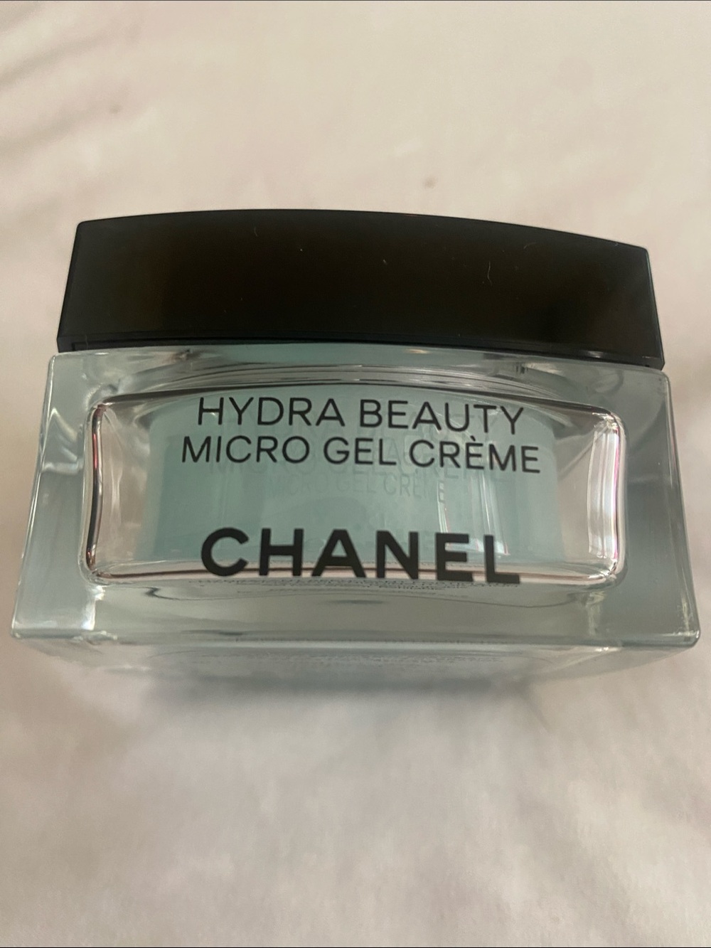CHANEL Hydra Beauty Micro Gel Crème - Aqua Blue Jar